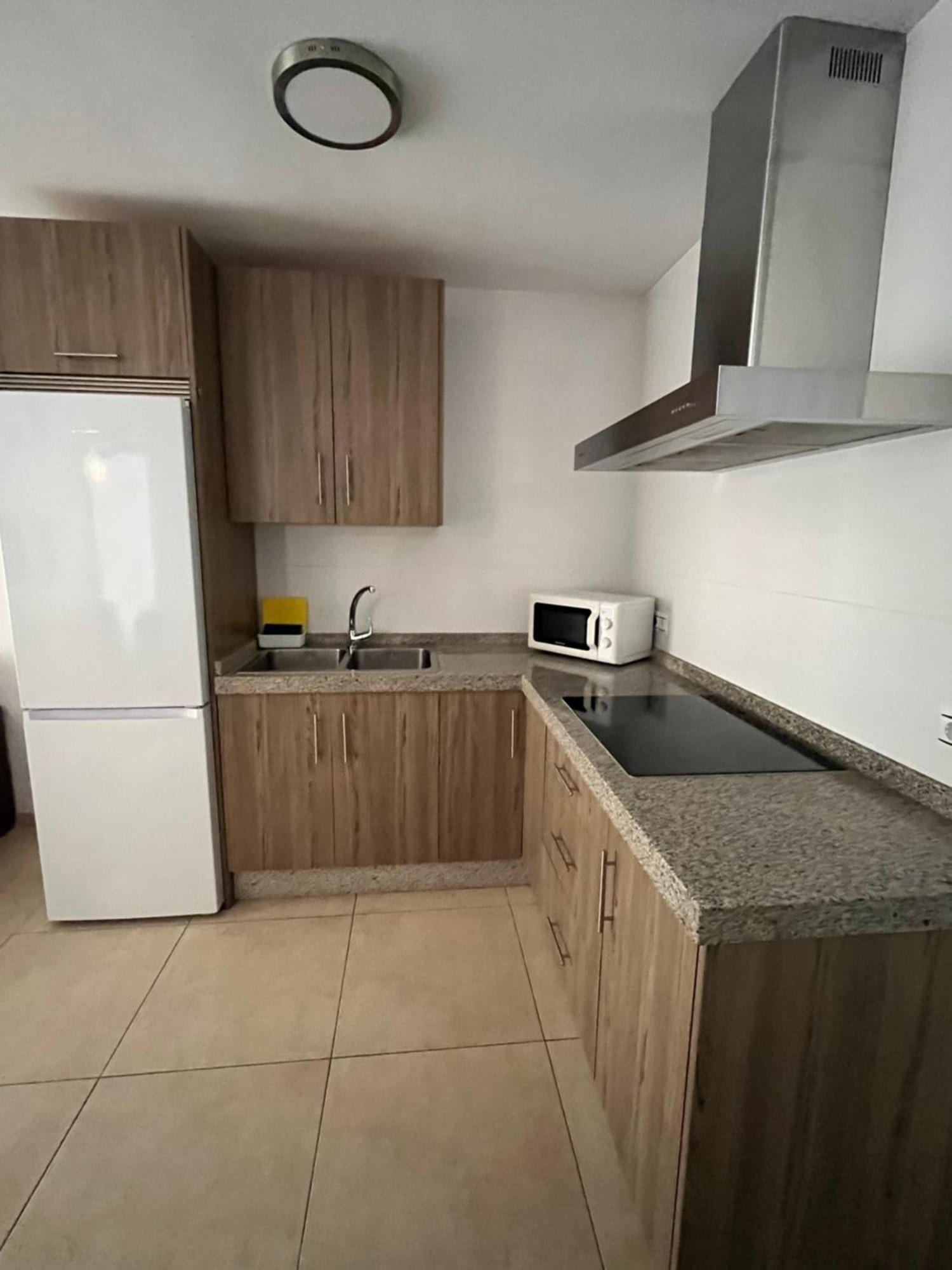 Amaner Capri Apartment ตอร์เรเดลมาร์ ภายนอก รูปภาพ
